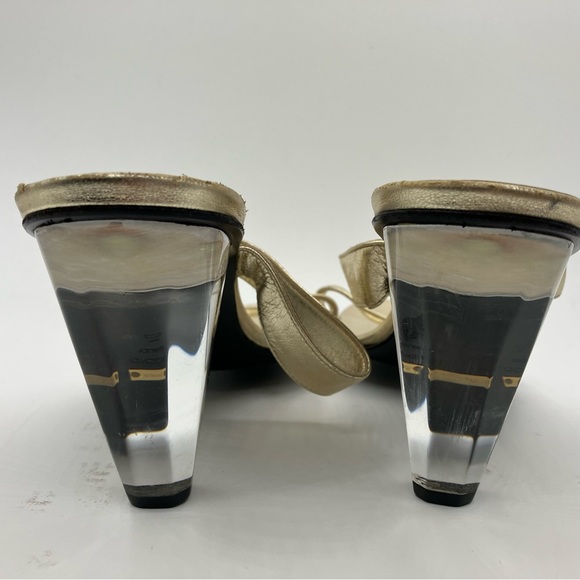 Dolce & Gabbana Gold Heels Women Size 37 1/2 US ( 6.5 -7 ) - Picture 4 of 13